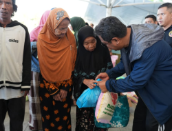 Baznas dan Pj Bahtiar Bagikan Bantuan kePanti Jompo dan Lansia di Polman