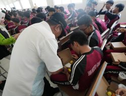 Pj Gubernur Sulbar Uji Coba Program Makan Bergizi Gratis di SMKN 1 Rangas