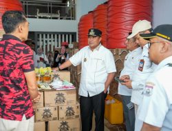 Pj Gubernur Bahtiar Tinjau Harga Komoditas di Pasar dan Laksanakan Gerakan Pangan Murah