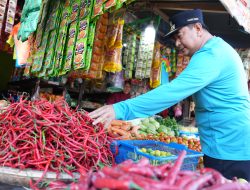 Pantau Pasar, Produksi Cabe Kurang, Harga Beras Mulai Melonjak